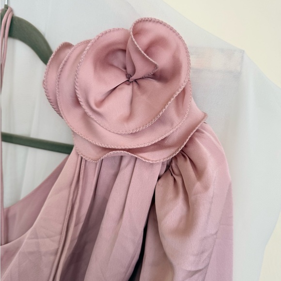 New Astr Women's One-Shoulder Blouse - Rose - Picture 7 of 8